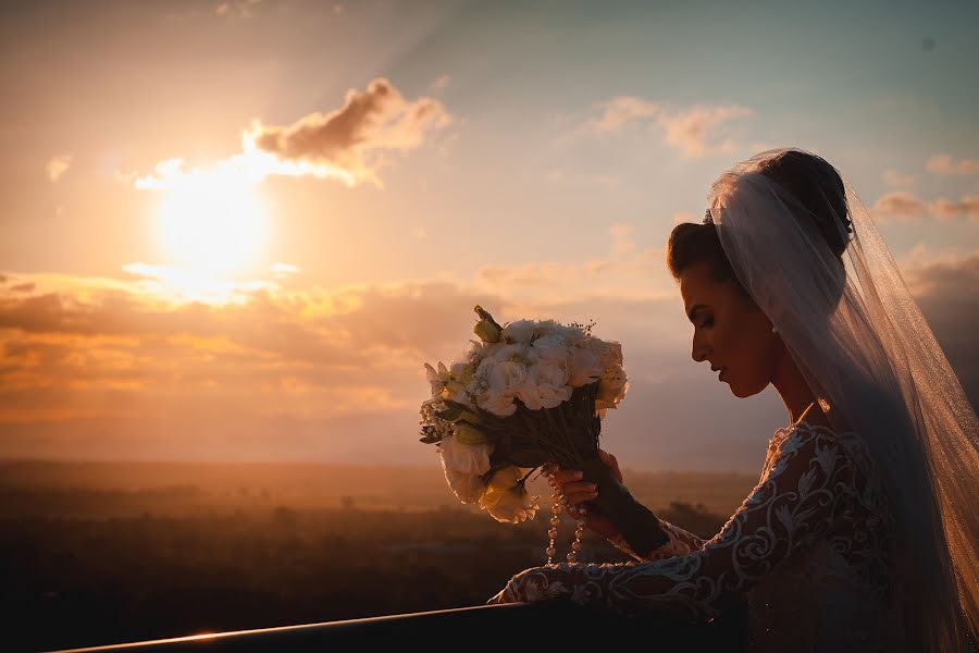 Fotograf ślubny Theo Barros (barros). Zdjęcie z 18 stycznia 2019