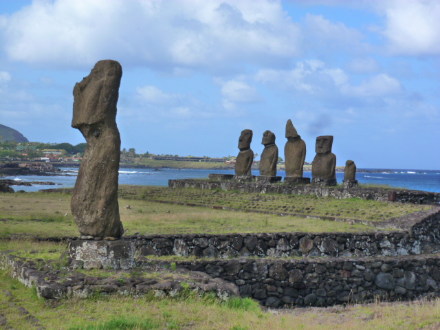 ISLA DE PASCUA. TAHAI, MUSEO. TRASLADO A SANTIAGO - CHILE, de Norte a Sur con desvío a Isla de Pascua (9)