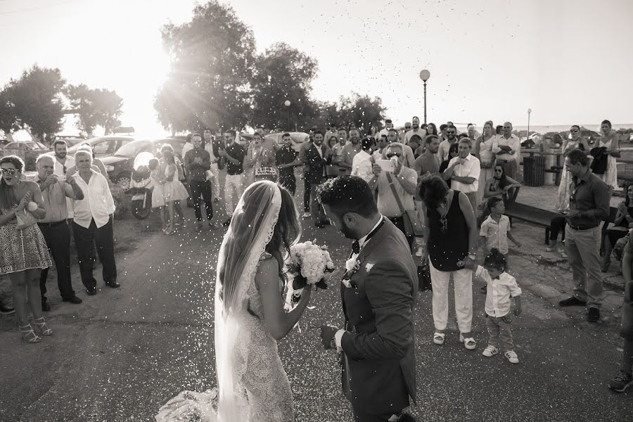 Wedding photographer ΒΑΣΙΛΕΙΟΣ ΠΛΙΑΤΣΙΚΑΣ (pliatsikas). Photo of 29 March 2020