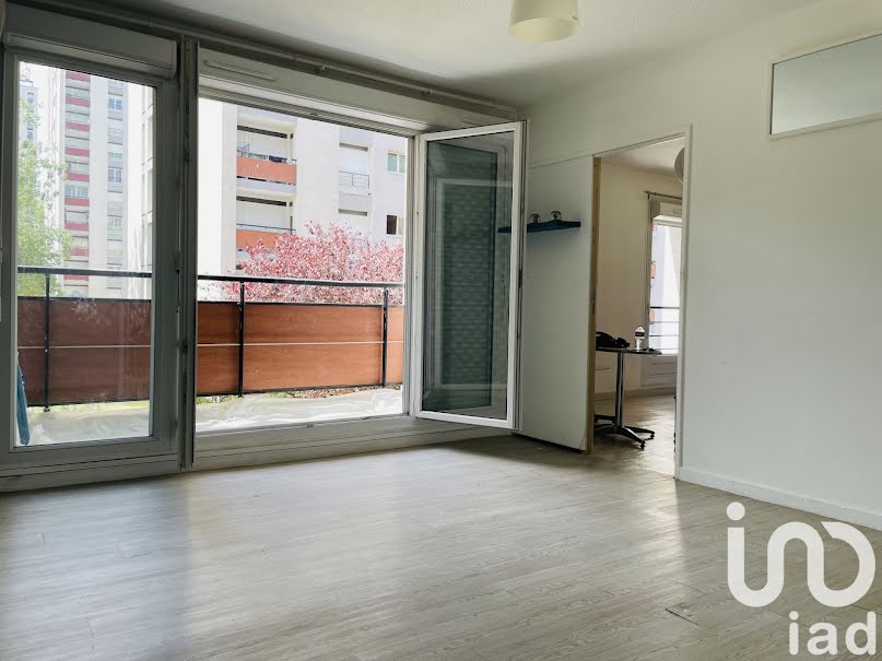 Vente appartement 4 pièces 68 m² à Aulnay-sous-Bois (93600), 144 000 €