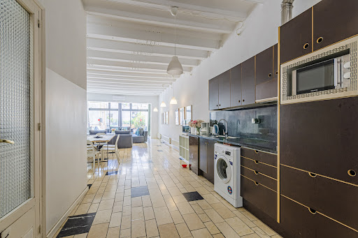 Apartment 5