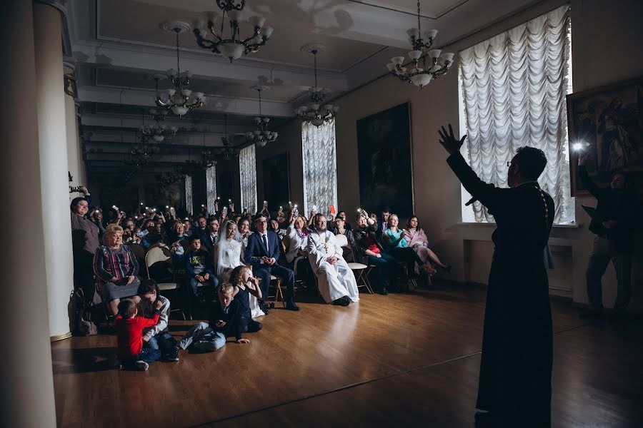 婚礼摄影师Yuriy Yacyna（yafotoyou）。2019 11月7日的照片