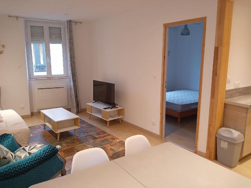 Location  appartement 2 pièces 40 m² à Nimes (30000), 530 €