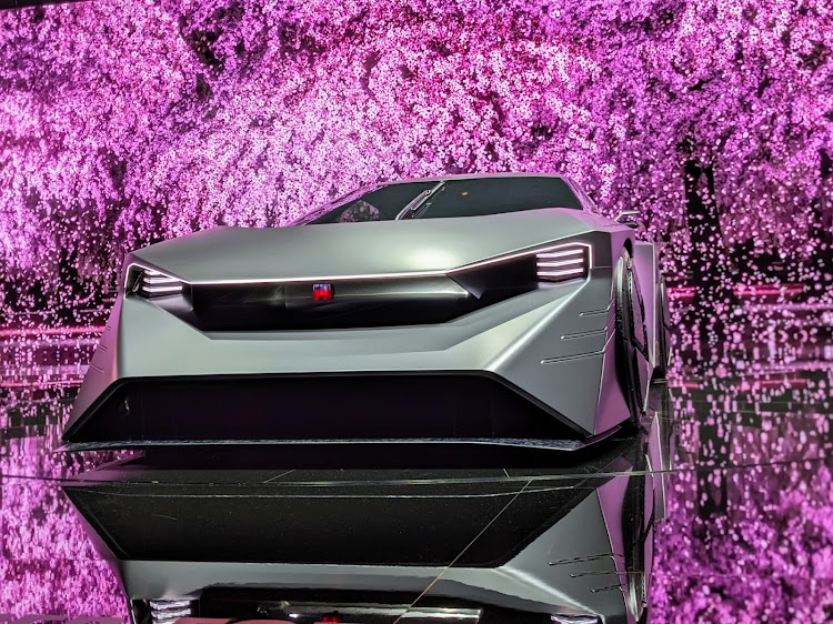 ギャランフォルティススポーツバックのジャパンモビリティショー2023・NISSAN HYPER FORCE・プレリュード・コンパニオン・りかちゃんに関するカスタム事例の投稿画像1枚目