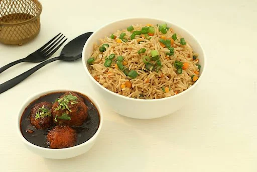 Veg Fried Rice With Veg Manchurian