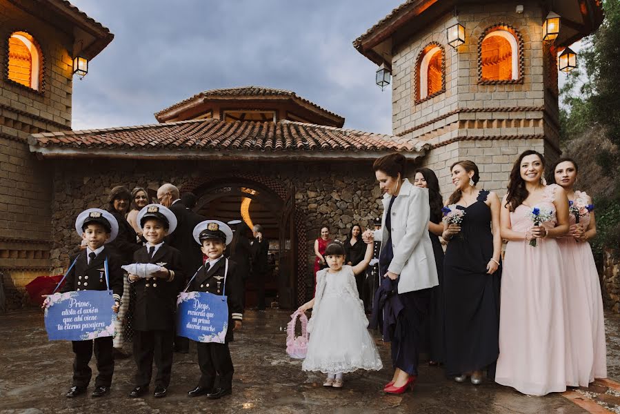 Fotografo di matrimoni Camilo Nivia (camilonivia). Foto del 21 gennaio 2019