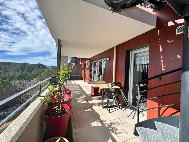 Vente appartement 4 pièces 106.12 m² à Frejus (83600), 789 000 €