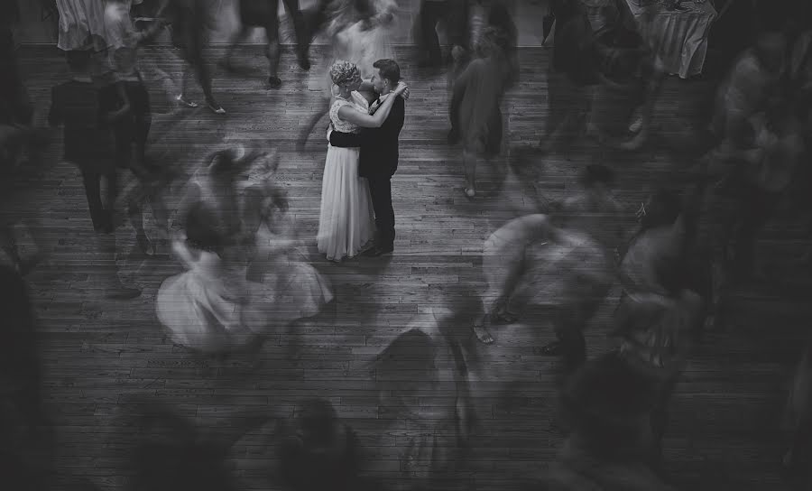 Fotografo di matrimoni Rafal Nowosielski (fotografslubny). Foto del 21 gennaio 2020