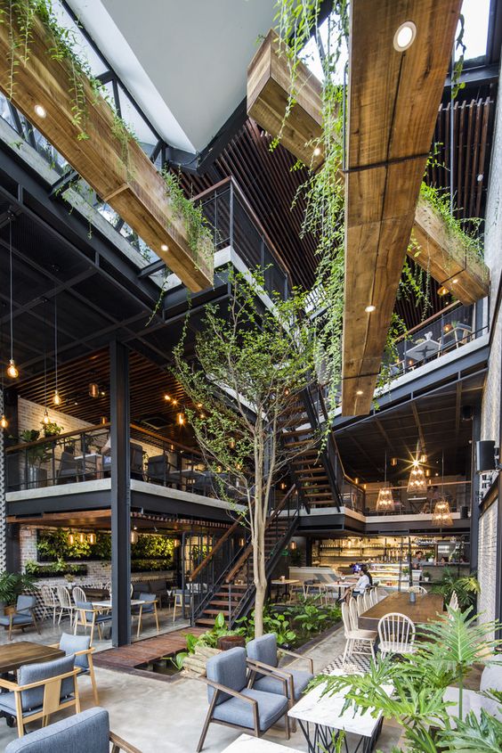 Thiết kế quán cafe sân vườn 80m2 theo phong cách Công nghiệp