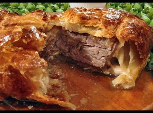 Filet De Boeuf En Croute (Filet Mignon in Puff Pastry)