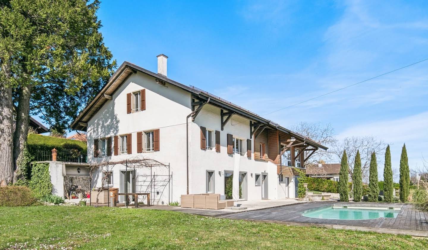 House with garden and terrace Trélex