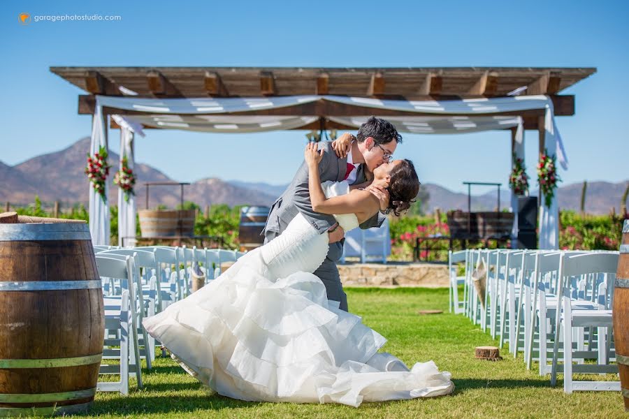 Fotógrafo de bodas José Karsaly Garage (garagephotostud). Foto del 30 de septiembre 2015