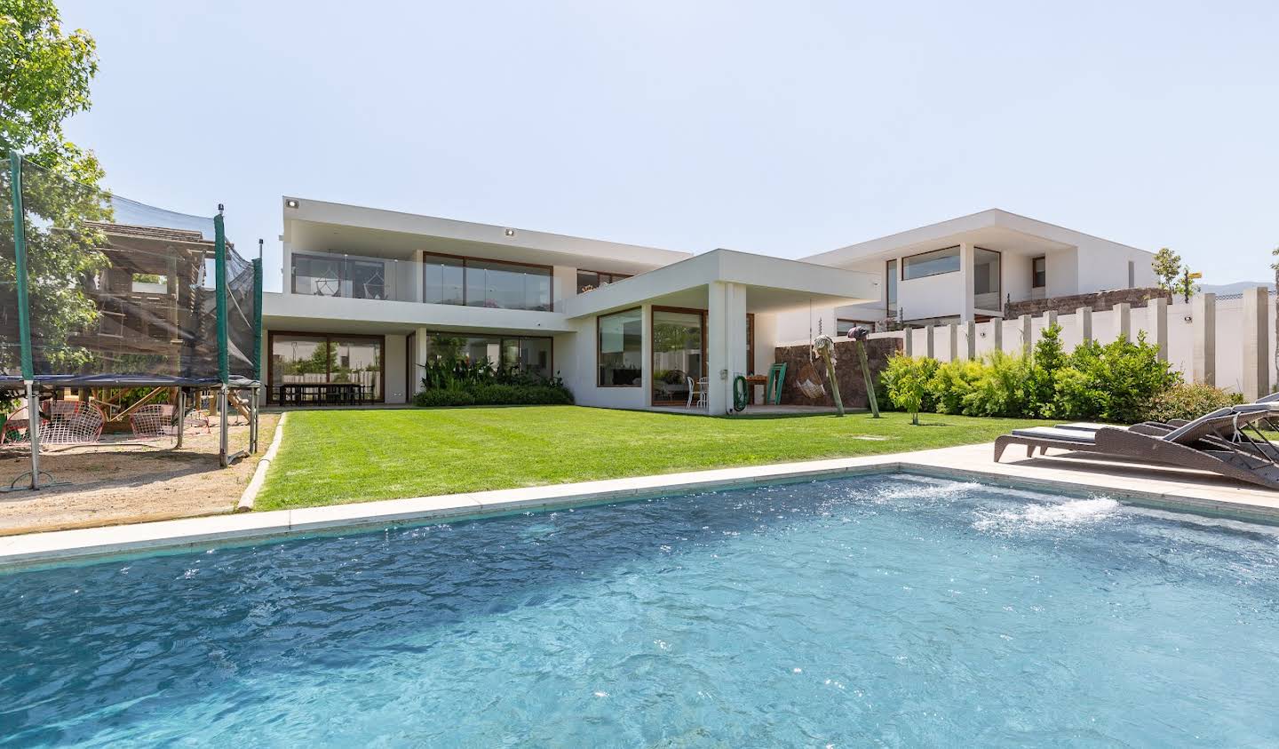 House with garden and terrace Lo Barnechea