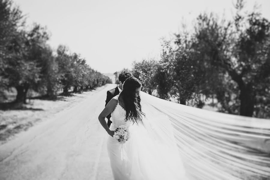 Fotógrafo de casamento Giovanni Paolone (giovannipaolone). Foto de 24 de fevereiro 2019