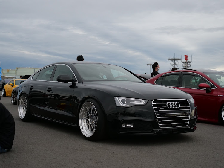 Q5のエネルギッシュイエロー🐥・stancenation・スタンスネーション・正統派EUROは場違いだった🤣に関するカスタム事例の投稿画像99枚目