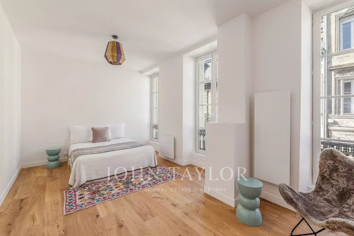 Maison contemporaine avec jardin 5