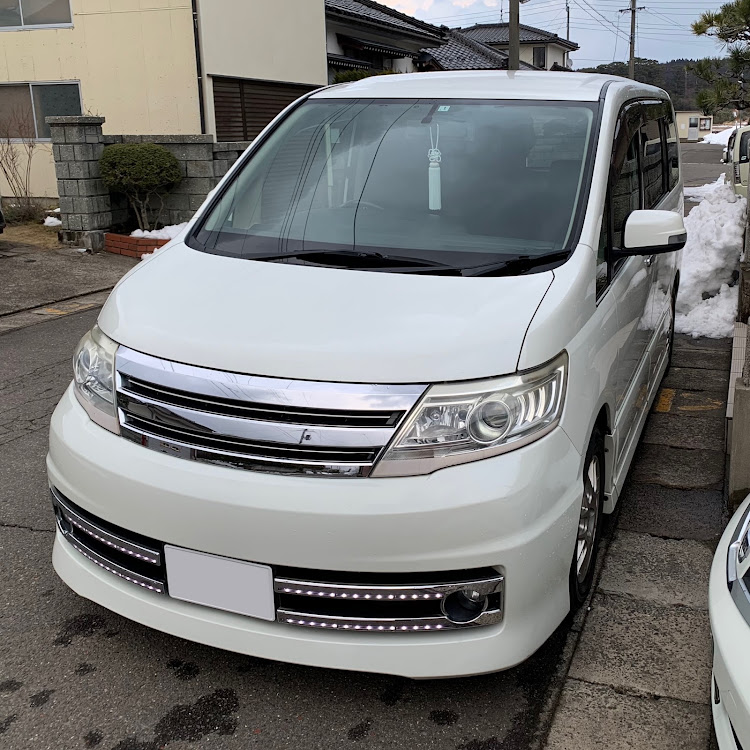 セレナライダー スタッドレスタイヤ付き 山あり