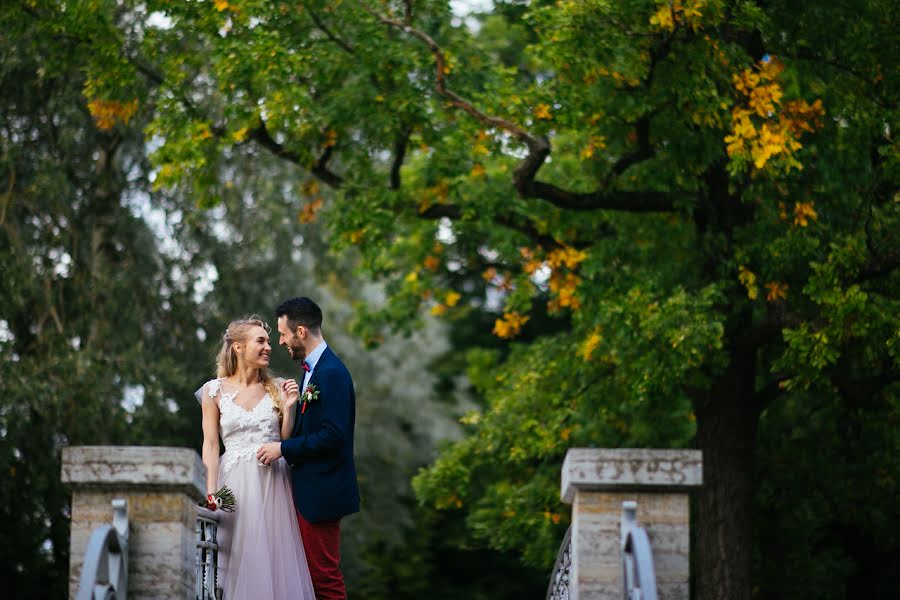 Fotografo di matrimoni Vladimir Lopanov (8bit). Foto del 10 settembre 2016