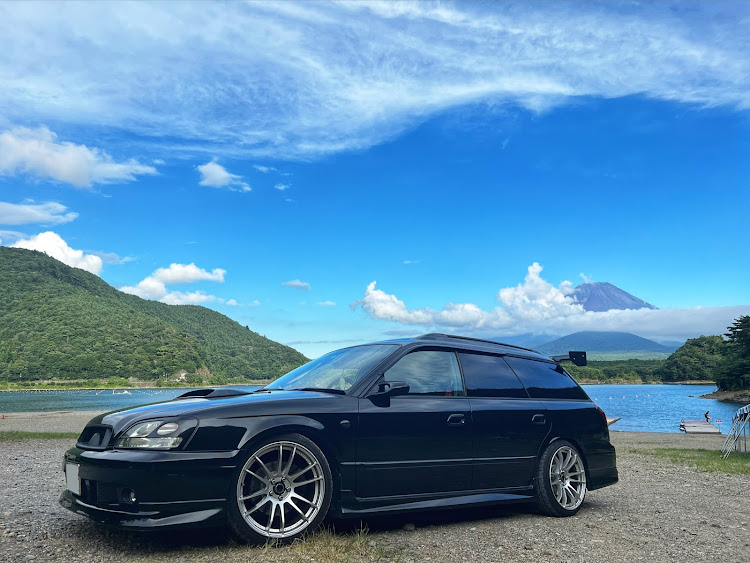 レガシィツーリングワゴンの絶景ドライブ・レガシィツーリングワゴン・レガシィBE BH・精進湖・レガシィに関するカスタム事例の投稿画像1枚目