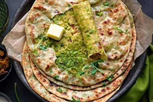 Aloo Garlic Paratha