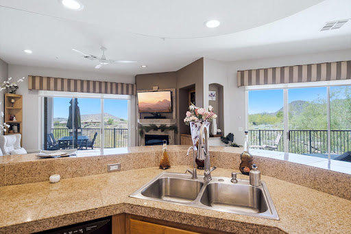 Buy this luxury property in Fountain Hills (United States)