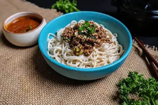 Sichuan Udon-Dan Dan Noodles With Chicken