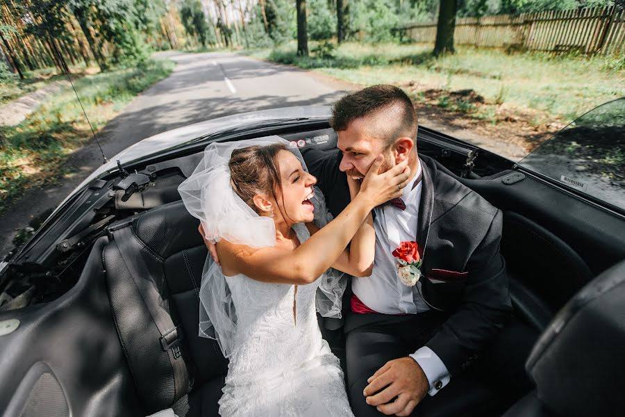 Fotógrafo de casamento Oleksіy Ageєv (alexageev). Foto de 13 de janeiro 2019