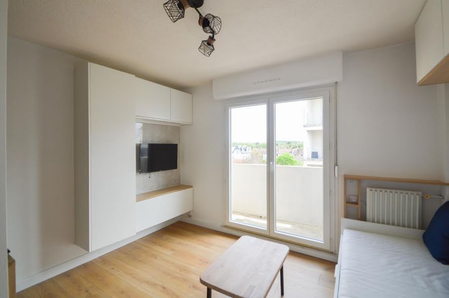 Location meublée appartement 1 pièce 16 m² à Pau (64000), 430 €