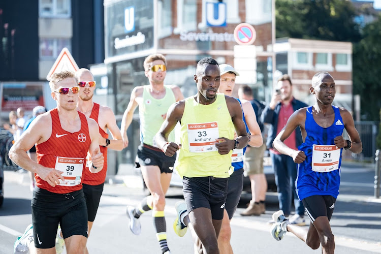 Anthony Ekai during the Generali Koln Marathon