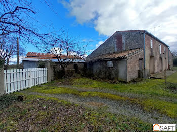 maison à Bressuire (79)