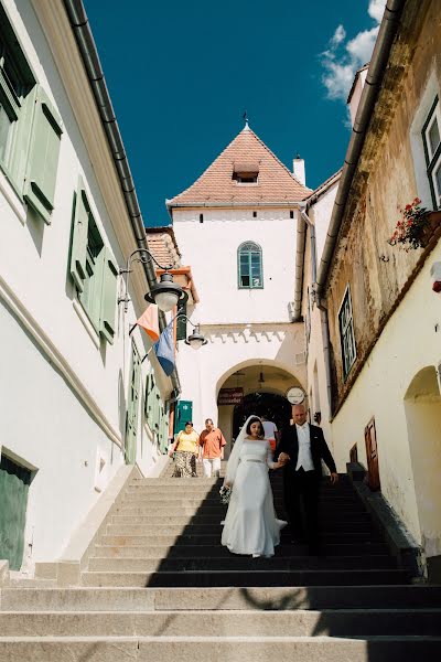 Fotógrafo de casamento Andreea Margaian-Izdrea (andreeaizdrea). Foto de 5 de novembro 2015