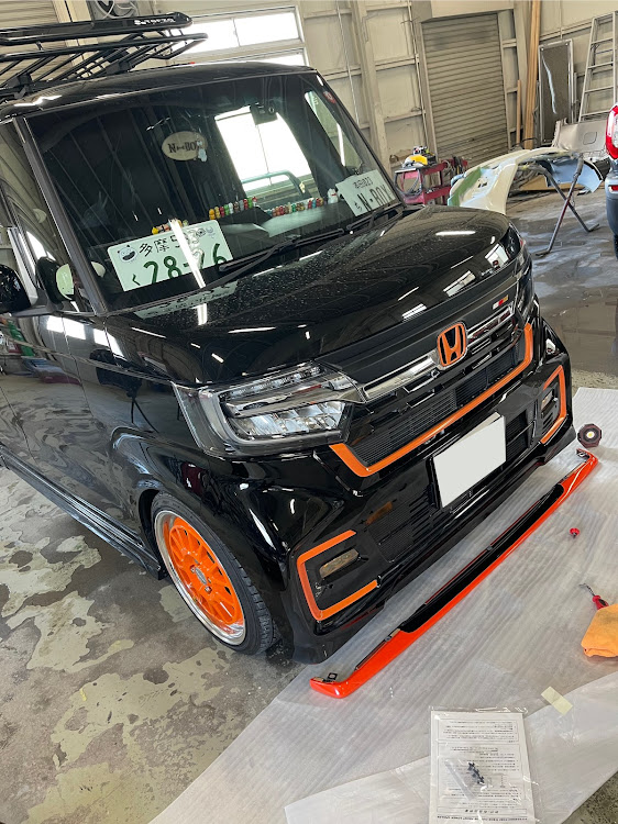 さえきっち(黒金 ステップ♩)さんが投稿したN-BOX・N-BOX custom・JF3・黒橙Styleに関するカスタム事例の投稿画像1枚目