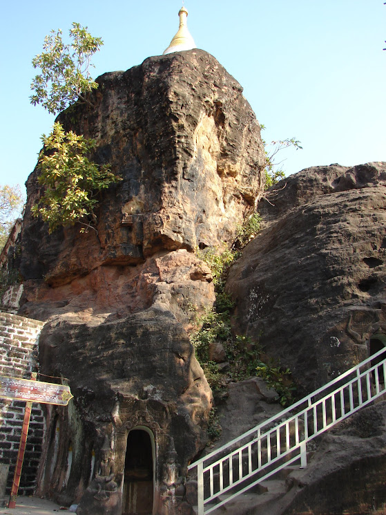 hpo win daung caves - monywa