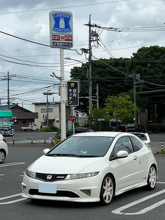 シビックタイプRユーロのesakingさんが投稿したカスタム事例の投稿画像1枚目