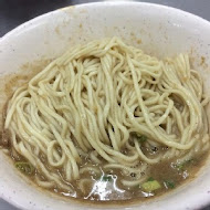 大貓扁食麵