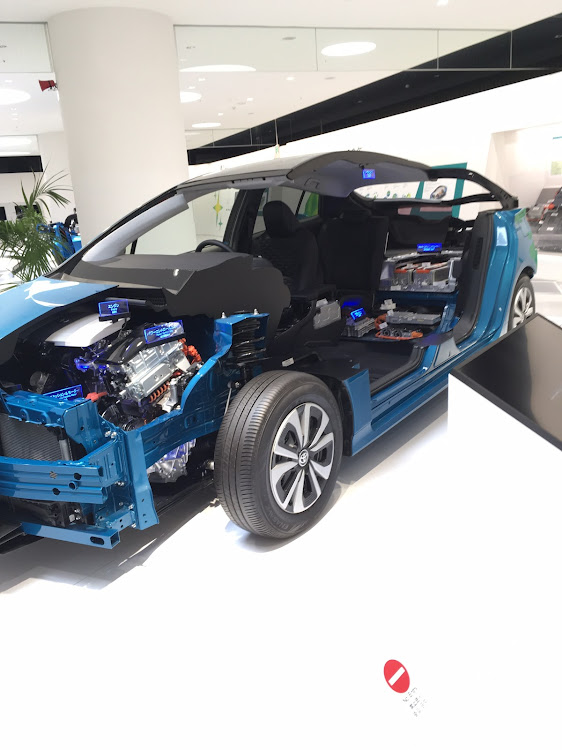 インプレッサ WRX STIのトヨタ会館・豊田市・スープラ・トヨタ86・センチュリーに関するカスタム事例の投稿画像5枚目