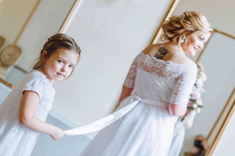 Fotógrafo de casamento Denis Vashkevich (shakti-pepel). Foto de 30 de maio 2019