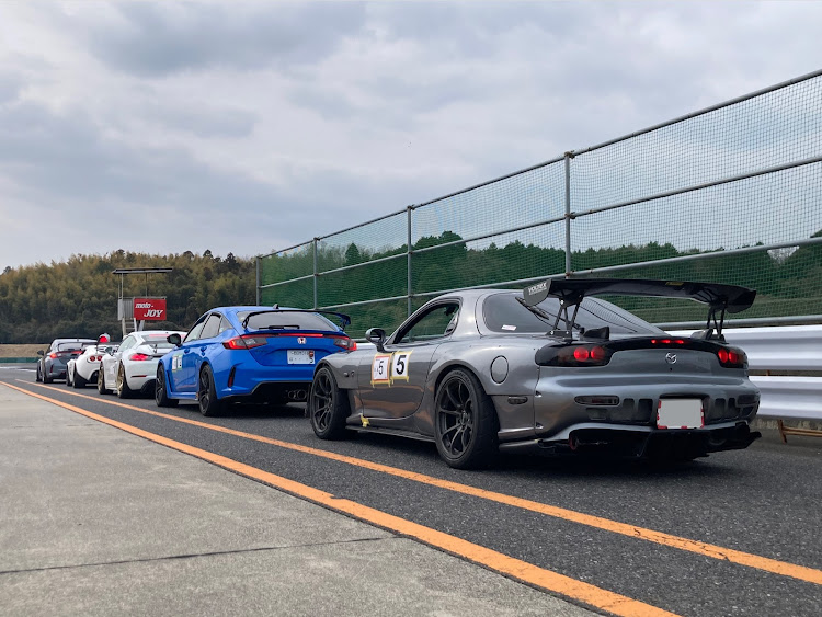 エッセの鈴鹿ツインサーキットに関するカスタム事例の投稿画像3枚目