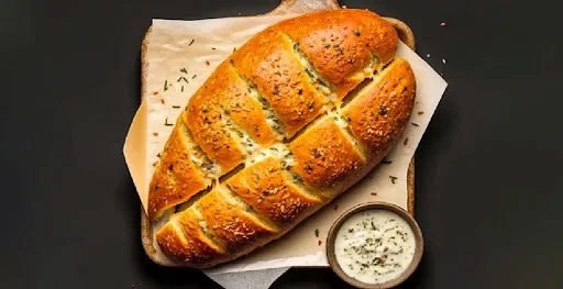 Chilli Cheese Garlic Bread