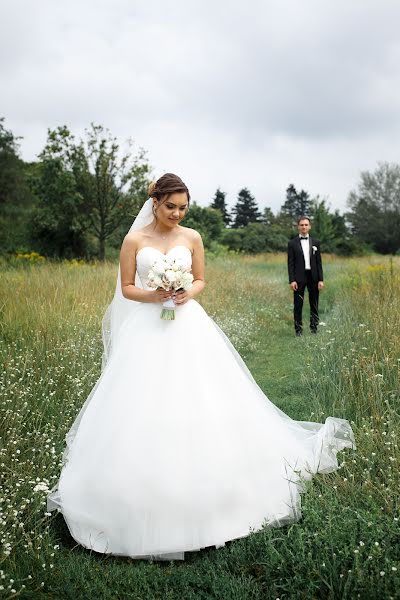 Fotógrafo de casamento Ivan Derkach (ivanderkach). Foto de 17 de fevereiro 2019