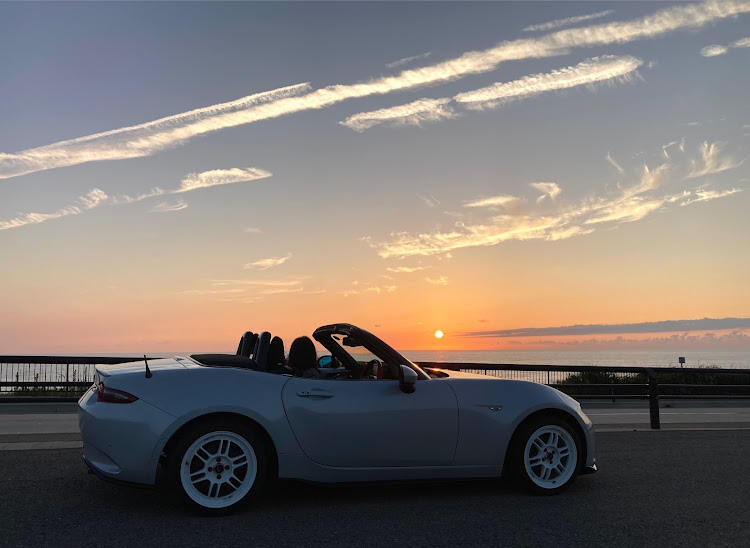 ロードスターの山と愛車・下浜サンセットロード・NDロードスター・セラミックメタリック・秋田良いとこ一度はきてねに関するカスタム事例の投稿画像3枚目