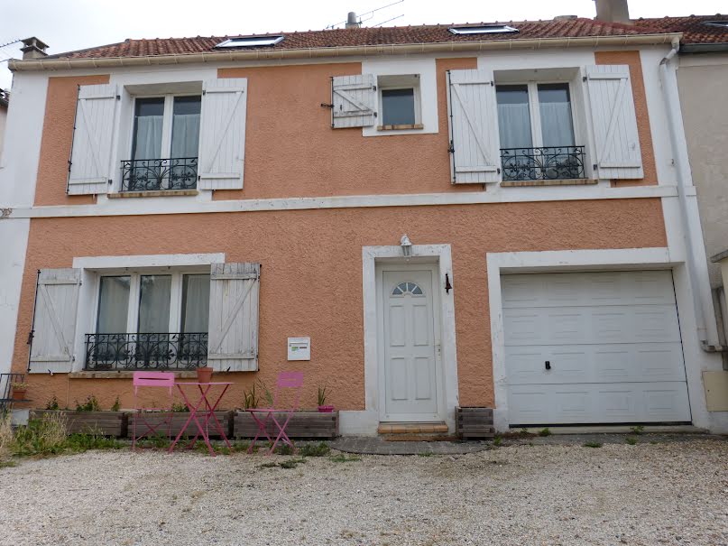 Vente maison 5 pièces 95 m² à La Norville (91290), 239 500 €