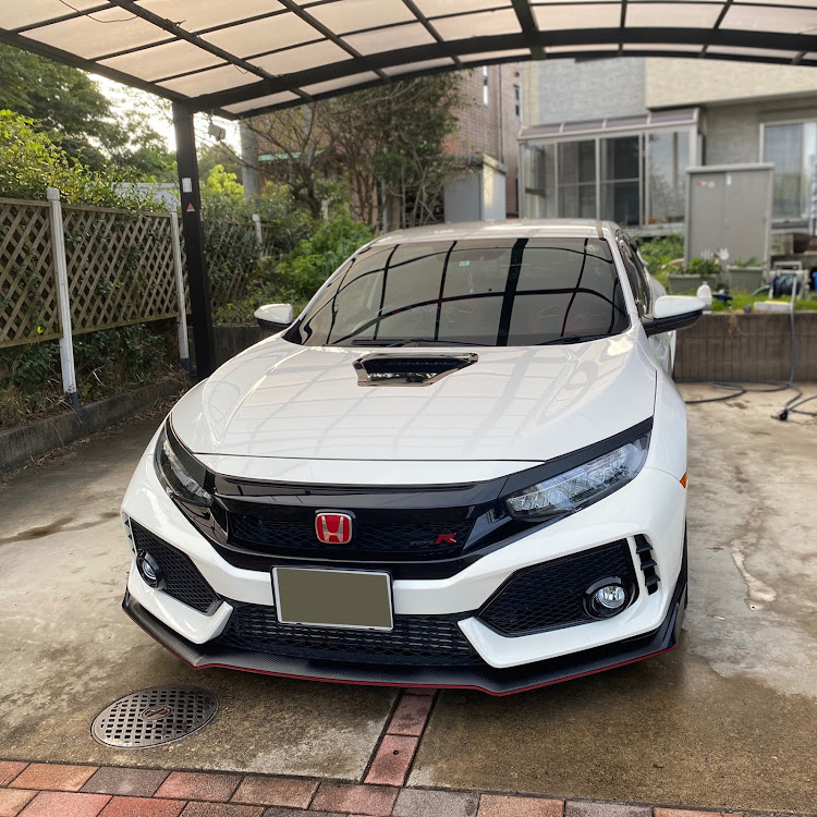 シビックタイプRの秋の気配・洗車・9月もよろしくお願いします。に関するカスタム事例の投稿画像2枚目