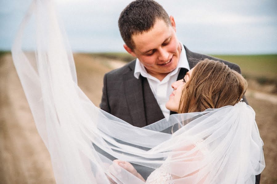 Fotógrafo de casamento Miroslava Layt (duetolight). Foto de 2 de março 2020