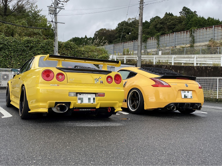 スカイライン GT-Rのコンビニ駐車場にて・運命コラボ・CSTｰK・医療従事者にエールを❗️に関するカスタム事例の投稿画像4枚目