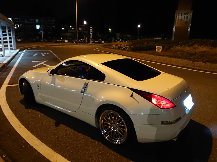 フェアレディZのパンストフェチ・コイン洗車場・エアクリーナー交換に関するカスタム事例の投稿画像4枚目