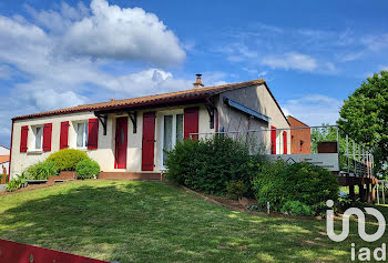 maison à Saint-Michel-le-Cloucq (85)