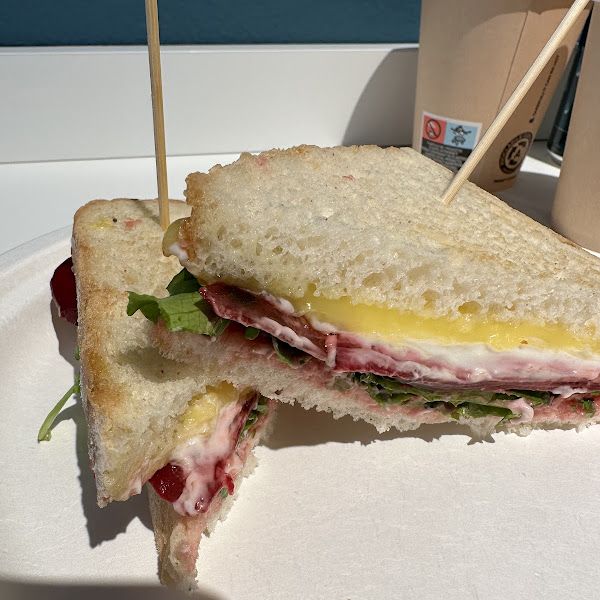 Gluten-Free Sandwiches at Zero&Zero