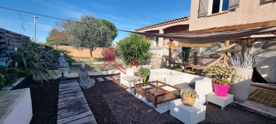 Vente villa 5 pièces 100 m² à Arles (13200), 399 000 €