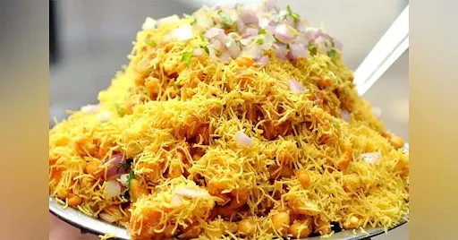 Cheese Golden Bhel